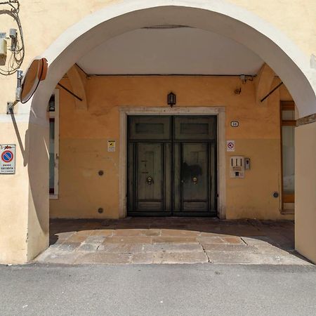Casa Charleston In Palazzo Nobiliare Al Duomo Apartment ปาโดวา ภายนอก รูปภาพ