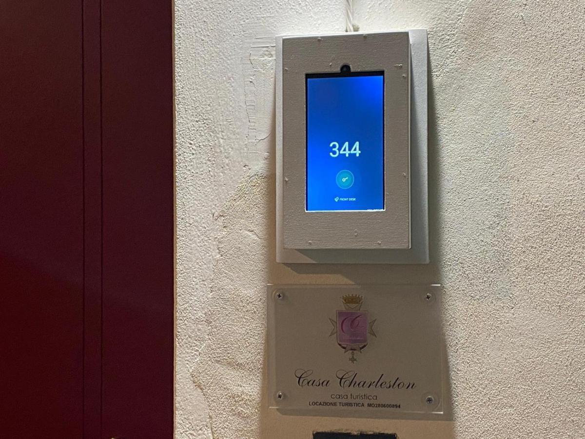 Casa Charleston In Palazzo Nobiliare Al Duomo Apartment ปาโดวา ภายนอก รูปภาพ