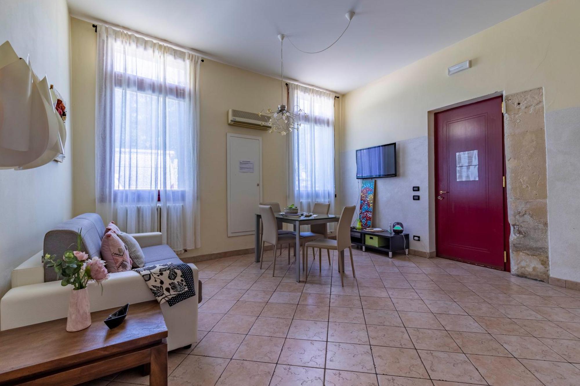 Casa Charleston In Palazzo Nobiliare Al Duomo Apartment ปาโดวา ภายนอก รูปภาพ